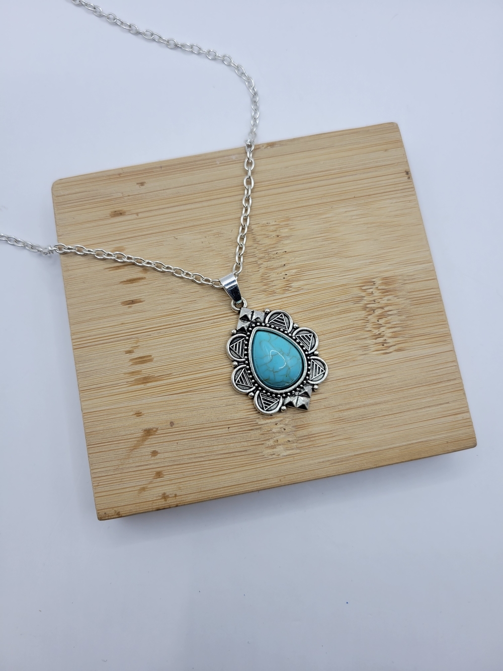 Turquoise Color Teardrop Pendant Necklace - Silver Tone